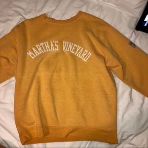martha’s vineyard vintage crewneck